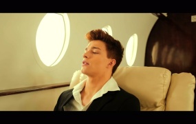 Alex Sampson - Serotonin(MKV-377M)