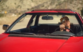 24kGoldn, Travis Barker - In My Head(MKV-238M)