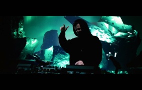 Alan Walker, Torine - Hello World(WEB-101M)