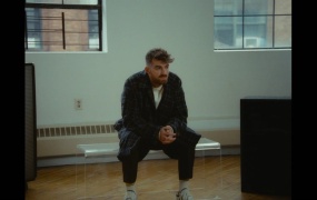 The Chainsmokers - iPad(WEB-164M)