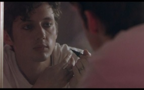 Troye Sivan,Gordi - Wait(WEB-251M)