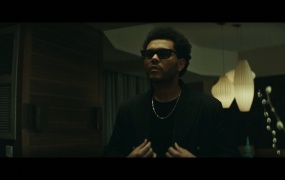 The Weeknd - Out of Time(WEB-106M)