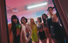 STAYC - RUN2U (Master-431M)