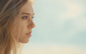 Fais & Afrojack - Hey UHD 4K(WEB-MP4-674M)