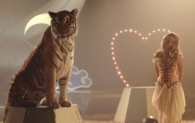 Sabrina Carpenter - because i liked a boy(WEB-192M)