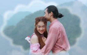 HOÀNG DUYÊN - CHÀNG TRAI SƠ MI HỒNG(MKV-437M)