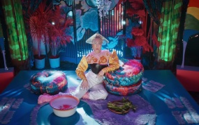 Hoàng Thuỳ Linh, ĐEN - Gieo Quẻ(MKV-317M)