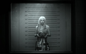 Avril Lavigne, Blackbear - Love It When You Hate me(Master-ProRes-3.11G)