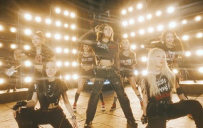 Billlie - RING ma Bell (what a wonderful world)(MKV-355M)