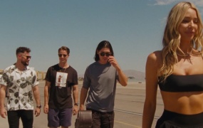 Kygo, Gryffin, Calum Scott - Woke Up in Love(MKV-429M)