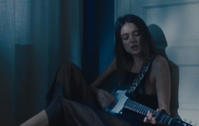 Charlotte Lawrence - Morning(WEB-180M)