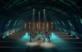 2CELLOS - Sweet Child O' Mine(MKV-471M)