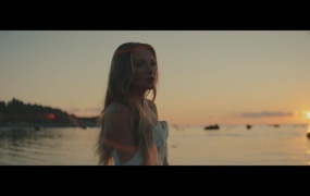 Carly Pearce - What He Didn't Do(WEB-90M)