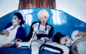 G-DRAGON - HEARTBREAKER(WEB-124M)