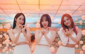 VIVIZ - LOVEADE(Bugs-1.46G)