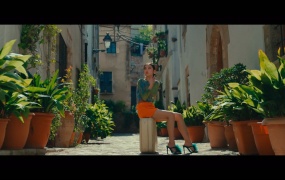 YooA - Lay Low(Bugs-1.58G)