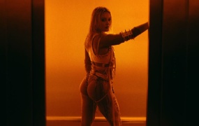 Zara Larsson - Can't Tame Her 双版(WEB-1080-128M/导演剪辑版MKV-4K-351M)