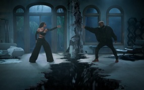 Chlöe, Chris Brown - How Does It Feel(WEB-96M)