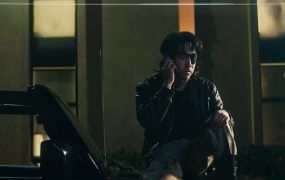 Fall Out Boy - Hold Me Like A Grudge(MKV-486M)