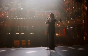 Frank Walker, Ella Henderson - I Go Dancing(MKV-317M)