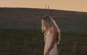 Colbie Caillat - Worth It(WEB-99M)