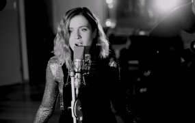 Amy Deasismont - One(Acoustic)(WEB-103M)