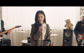 吴宣仪 - 不爱了(WEB-124M)