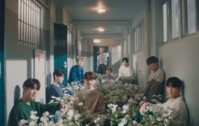 ZEROBASEONE - In Bloom(MKV-295M)