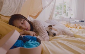 Kwon Jin Ah权珍雅 - Love Me Love Me(MKV-235M)