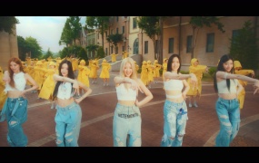 ITZY - CAKE(Bugs-2.65G)