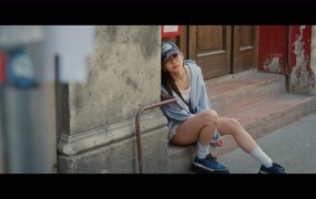 KISS OF LIFE - Kitty Cat (JULIE Solo)(MKV-185M)