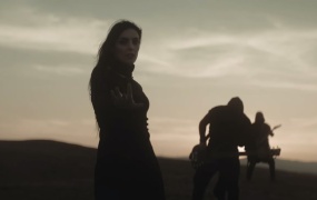 WALK IN DARKNESS - ACROSS THE OCEANS(MKV-284M)