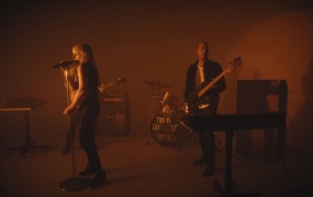 Metric - Days Of Oblivion (WEB-98M)