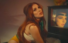 Bonnie McKee - SLAY(MKV-318M)