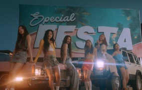 PURPLE KISS - 7HEAVEN(BUGS-1.94G)