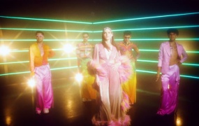 The Knocks, SOFI TUKKER - One On One(MKV-410M)