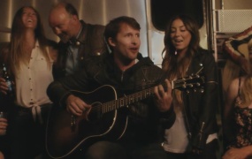 James Blunt - Bonfire Heart(WEB-117M)