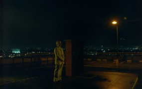 Luke Hemmings - Shakes(MKV-290M)