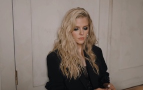 Amanda Jordan - You Don't Wanna Know(WEB-89M)