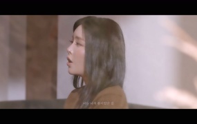 洪真英 (HONG JIN YOUNG) - 봄 (Spring) (MKV-208M)