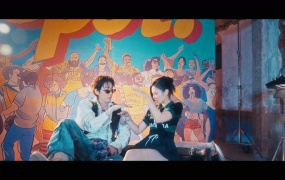 ZICO, JENNIE - SPOT!(MKV-395M)