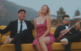 Crash Adams - California Girl(MKV-318M)