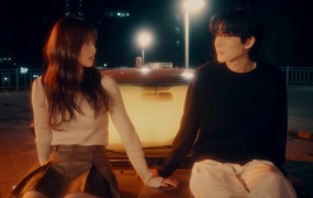 HYUNJUN - Backseat(MKV-248M)