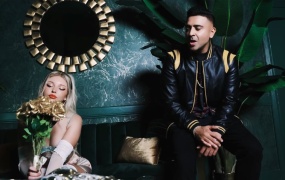 Larissa Lambert, Jay Sean - Ride It(MKV-280M)