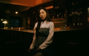 Kerryta周子涵 - 夜风中 (《繁花》电视剧歌曲)(MKV-285M)