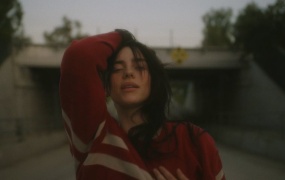 Billie Eilish - CHIHIRO(WEB-165M)