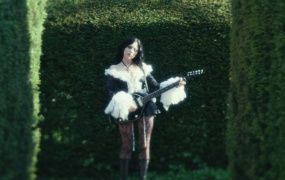 Pale Waves - Perfume(WEB-108M)