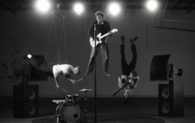 COIN - Take It Or Leave It(MKV-248M)