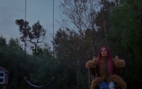 Halsey - Lucky(MKV-383M)