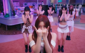 STAYC - Cheeky Icy Thang(Bugs-1.17G)